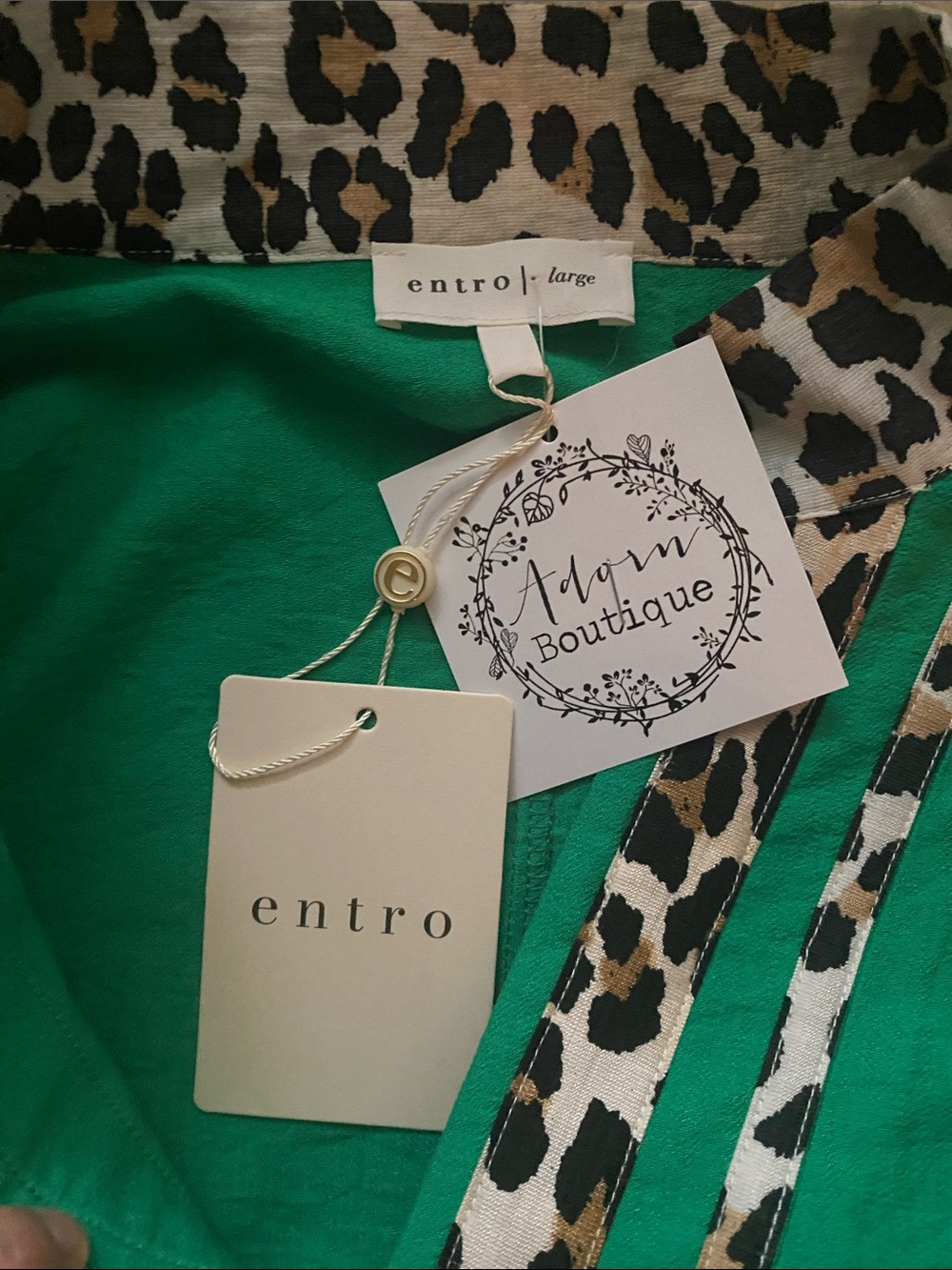 Entro  size large NWT fern with leopard trim dolman sleeve top - Picture 5 of 7